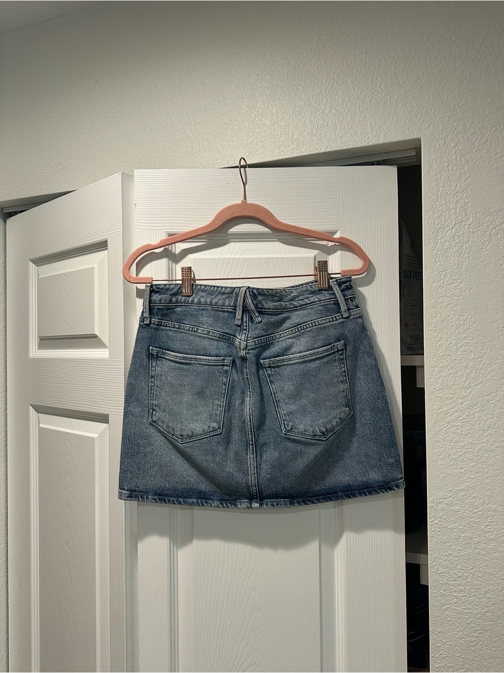 Good American mini skirt